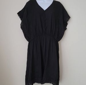 Black short sleeve dress with elastic waist